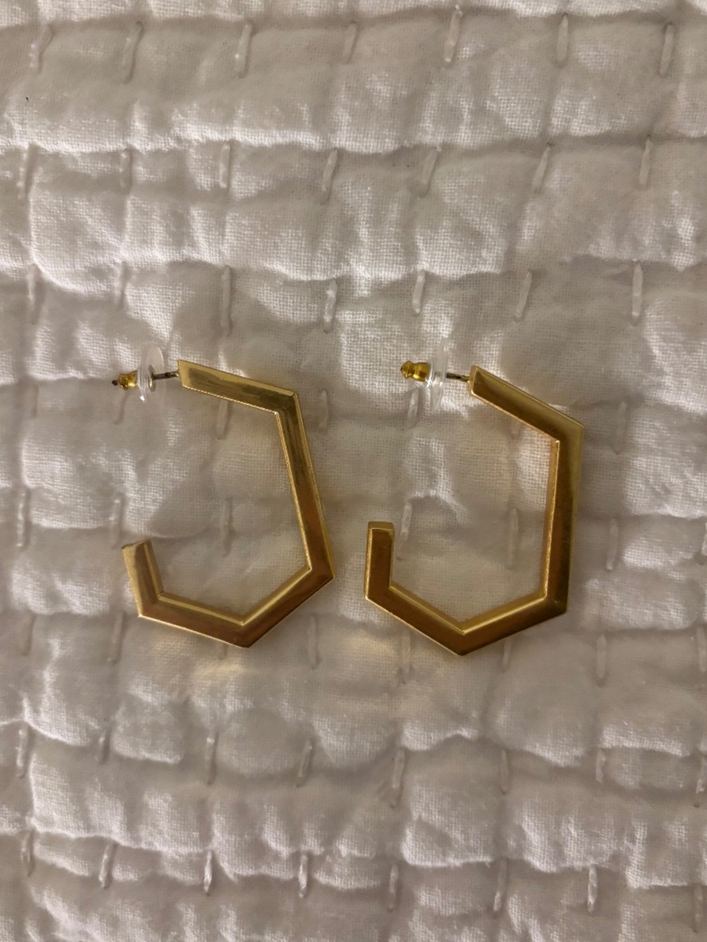 Gold geometric hoop earrings